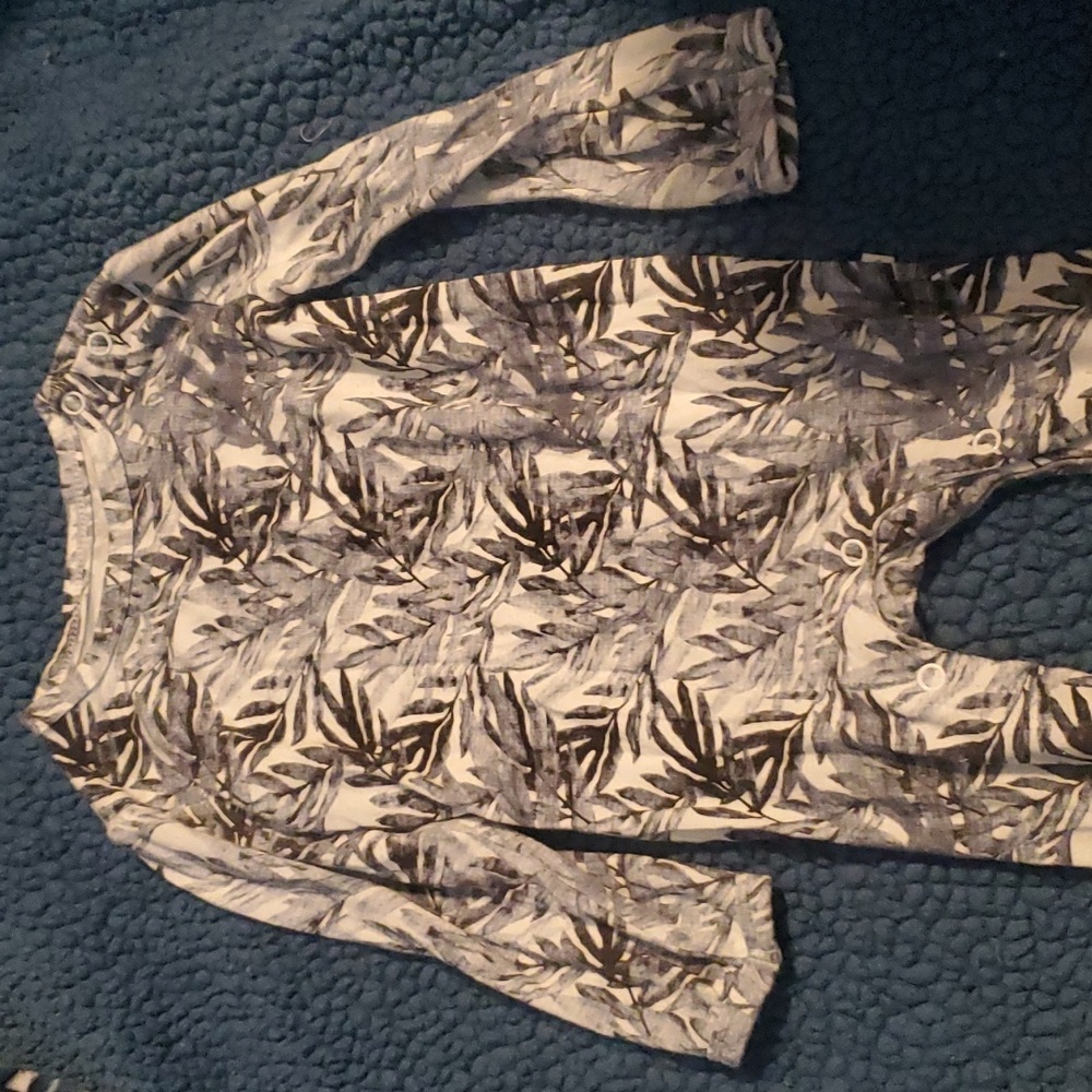 12-18 Long Sleeve Jarred Romper